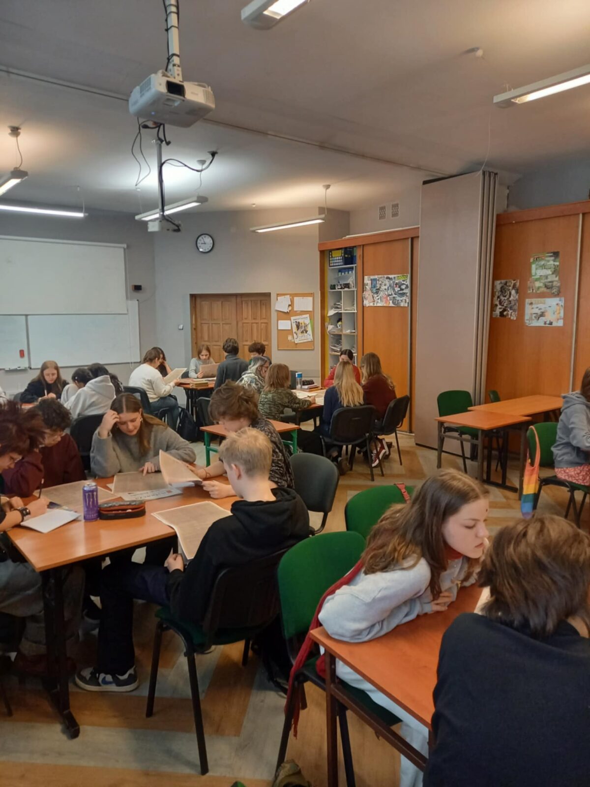 Projekt prasowy klas 2